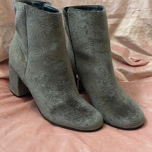 Indigo Textured Gray Ankle Boots